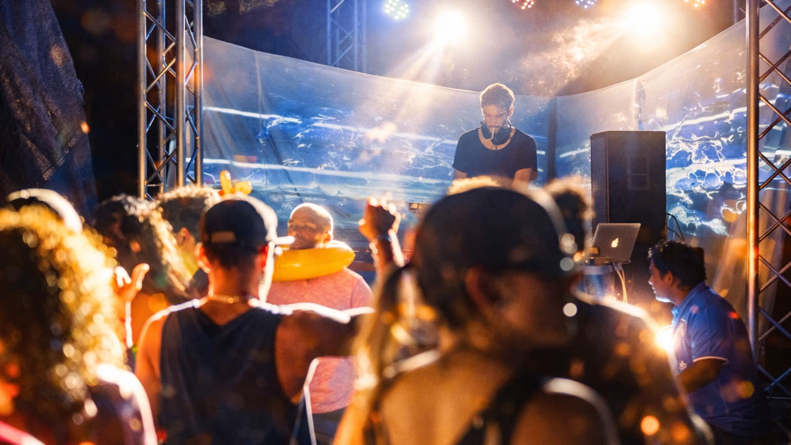 DJ performing at Sundara